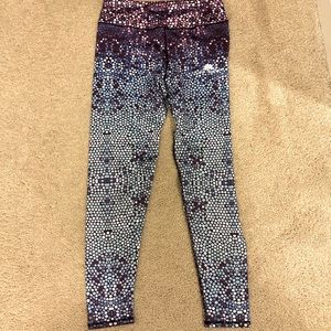 NWOT Lotus Leggings Size Medium